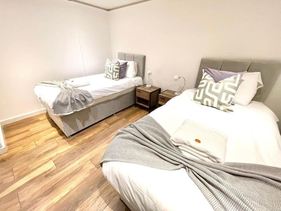 Historical Building / Cozy Basement Apt / Central Cambridge  Ngoại thất bức ảnh